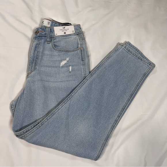 Hollister Denim - Hollister curvy high-rise mom Jean